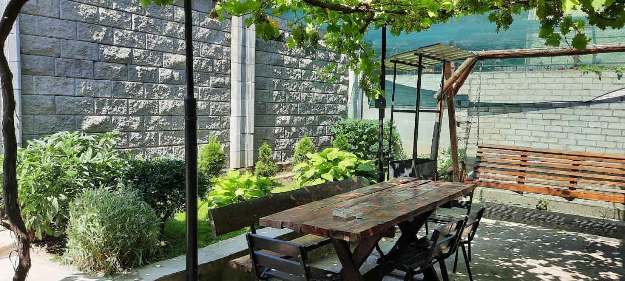 Guest House Odessa Ngoại thất bức ảnh